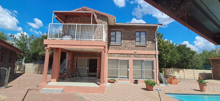 4 Bedroom Property for Sale in Fauna Free State